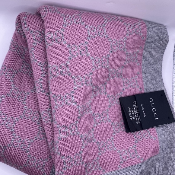 GUCCI reversible 100% wool scarf muffler 💯 authentic - Picture 2 of 12
